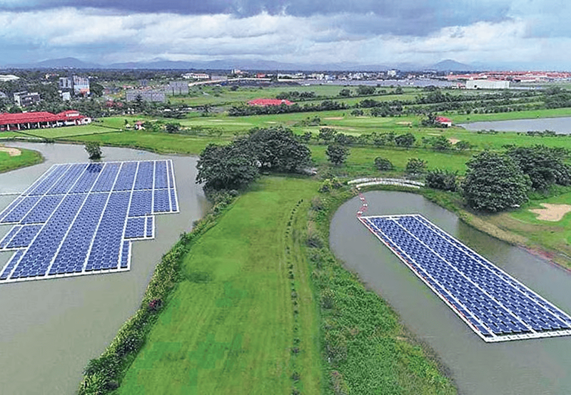 5 Key Benefits of Installing Solar Panels with ReNewX